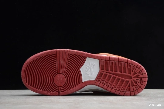 Russet BQ6817-202 SB Dark Pro Nike Dunk Low Cedar 0715